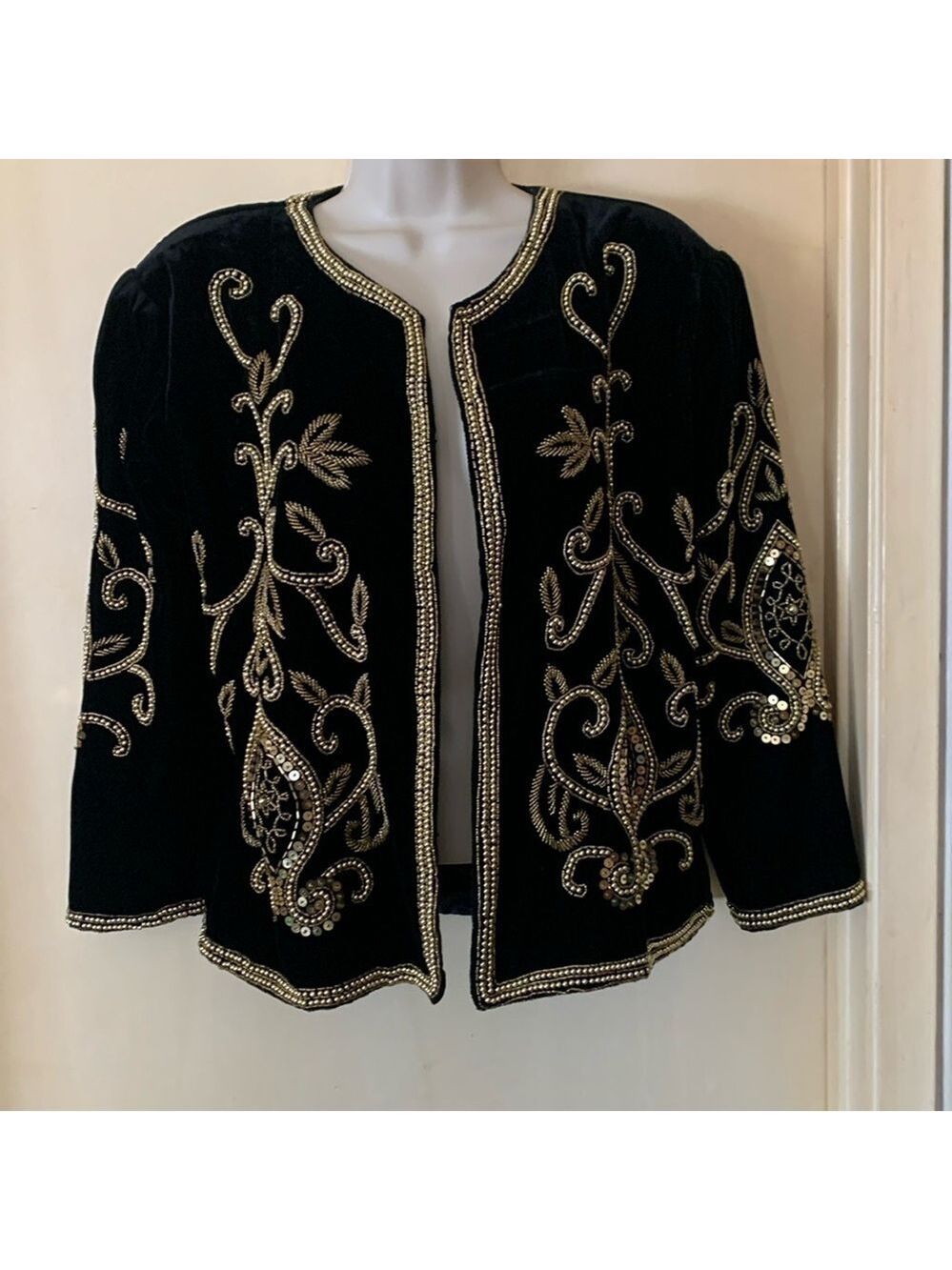 Heaven black sequin and beaded jacket size M
